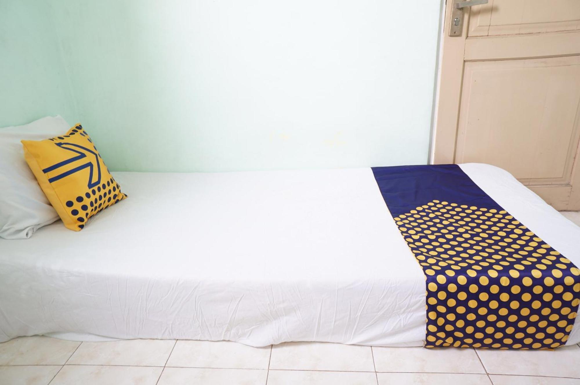Spot On 93611 Kost Pak Suyatno Syariah 2 Otel Ponorogo Dış mekan fotoğraf
